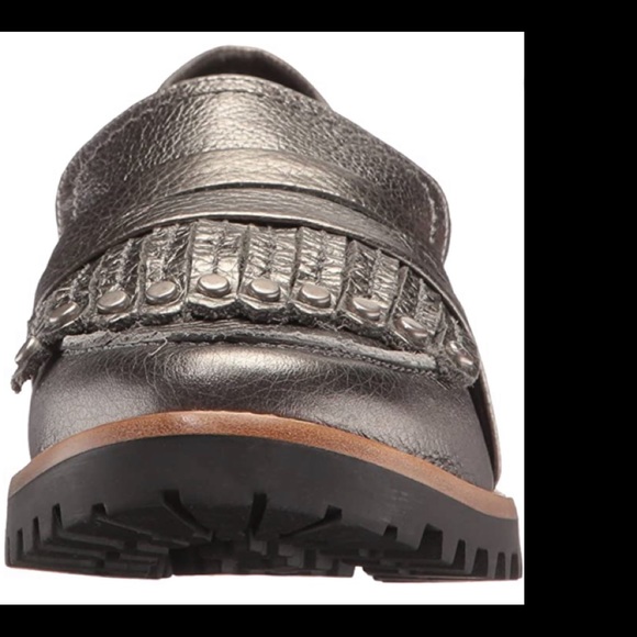 Bernardo Silver Fringe Loafer Flats Leather - Picture 5 of 14